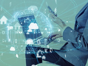 技術を追求するのに、ITもものづくりも垣根はない
エンジニアとしての可能性を広げる最先端の開発現場へ