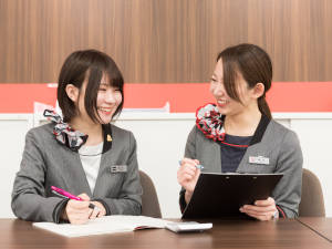 現在の産休取得者は17名、産休明け復帰者は20名。
男女ともに、長く安心して働ける職場です。